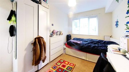 6 bedroom house to rent - Photo 4