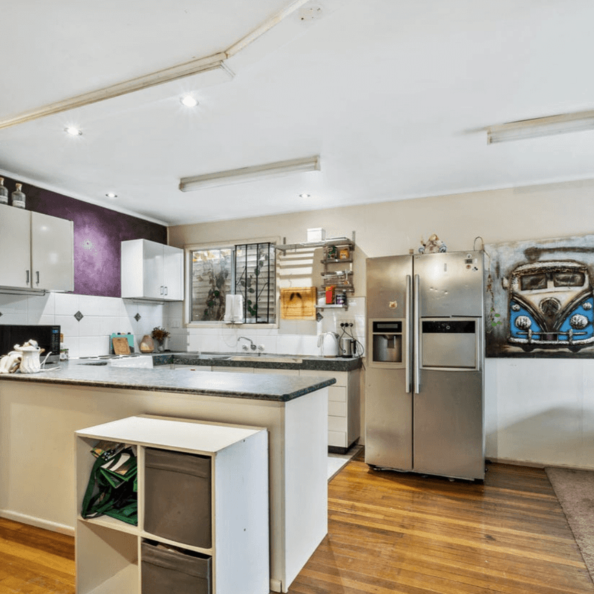 For Rent – 21 Saint Patrick Avenue, Kuraby QLD 4112 - Photo 1