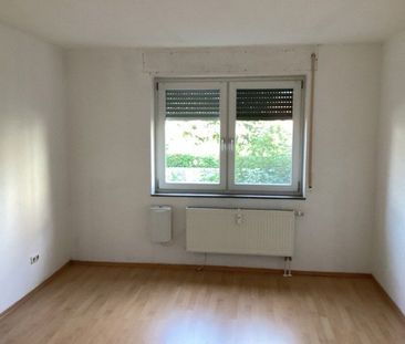 Stadtrandlage, Gemütliche Wohnung im Erdgeschoß eines ruhigen Mehrfamilienhauses - Foto 5