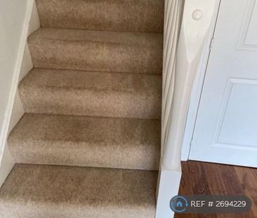 3 bedroom end of terrace house to rent - Photo 6