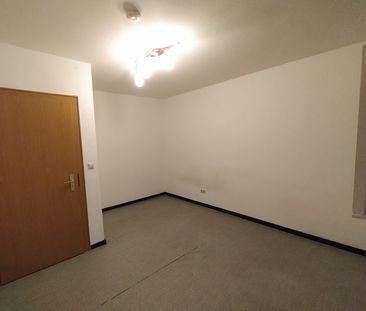 Zimmer ca. 13,77 m² innerhalb einer 3er-WG // 1.OG links, Zimmer 3173 - Photo 2