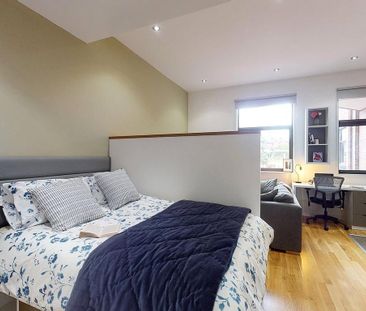 Studio to rent - Photo 1