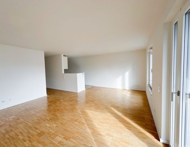 Moderne 3-Zimmer-Wohnung mit EBK *inkl. Umzugsbonus von einer Monatskaltmiete* - Foto 1