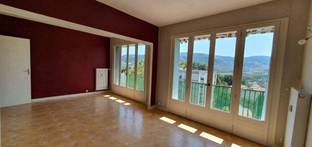 Location appartement 4 pièces 79 m² à Privas (07000) - Photo 1