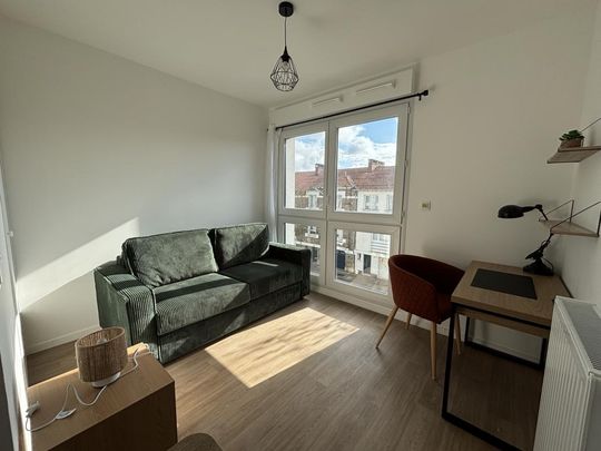 Location Appartement 1 pièce Meublé 17m² NANTES 44300 - Photo 1