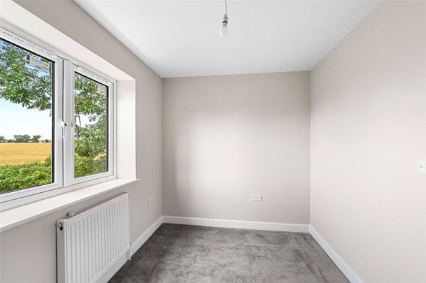 Faulkbourne Road, Witham, Essex, CM8 1LR - Photo 1