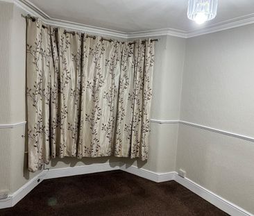 3 Bed Terraced House, Matlock Road, E10 - Photo 5