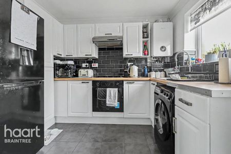 2 bedroom chalet to rent - Photo 4