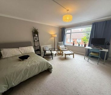 Studio to rent - Photo 4