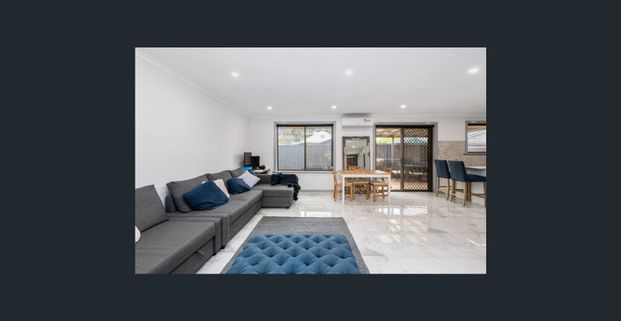 Renovated & Convenient Living in the Heart of Oaklands Park - Photo 1