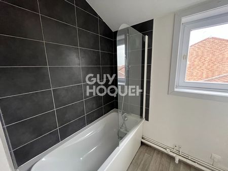 Location Maison 4 pièces 110m² - Photo 2