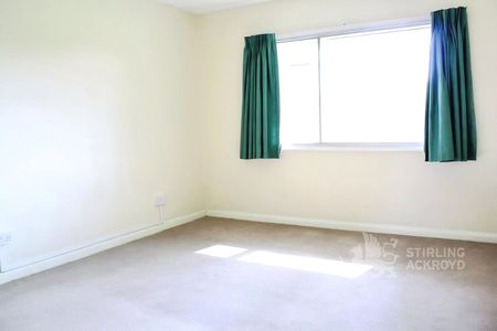 Jordans Close, Guildford, GU1 2PA - Photo 4