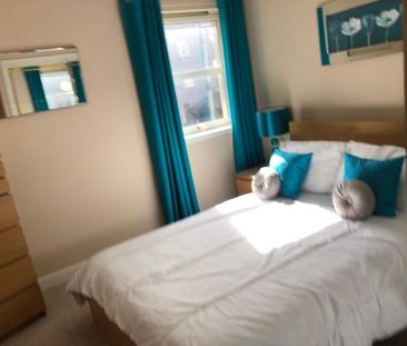 2 bedroom flat to rent - Photo 6