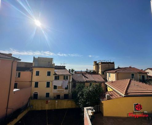 Trilocale piazza E. Figoli 3, La Serra, Tellaro, Lerici - Photo 1