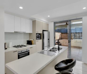 TOWNHOUSE #9 Fully Furnished 2-Bedroom with Pool in Prime Morningsi... - Photo 5