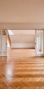 Zweigeschoßige Dachgeschoßwohnung mit herrlichem Wien-Blick - Nähe Kahlenberg - Foto 1