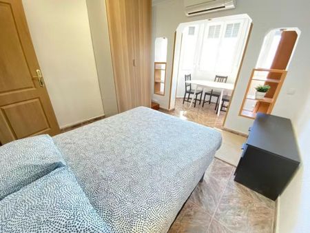 Calle Extremadura, Getafe, Community of Madrid 28903 - Photo 4