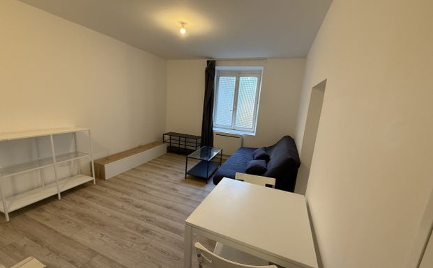 CENTRE VILLE PONTARLIER - APPARTEMENT T2 - Photo 1