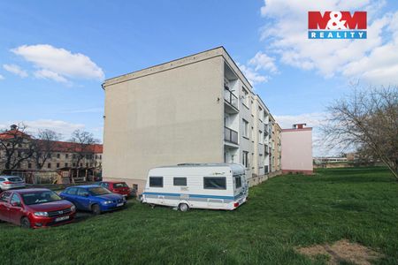 Pronájem bytu 3+1 76 m², Revoluční 654, Buštěhrad - Фото 5