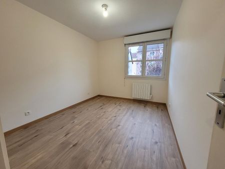Location Appartement 3 pièces 64m² GRENOBLE 38000 - Photo 3