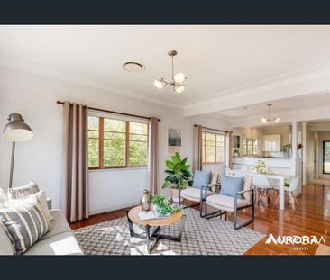 Charming Family Home with Modern Features and Outdoor Entertainment... - Photo 1