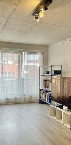 LEASE TRANSFER / Building management approval required. – 2 ½ apartment – $2110/month – Quartier Latin – Available in April 30 - Photo 1