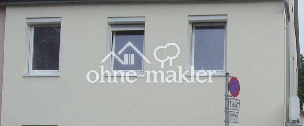 Gepflegte Doppelhaushälfte in zentraler Lage – Nähe Schwabengalerie, ideal für Paare oder Expats - Foto 1