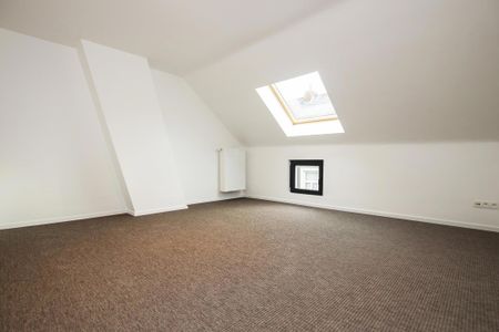 Gerenoveerde woning nabij Leiekaai - Photo 2