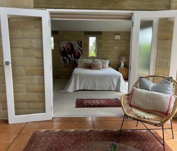 Magical Mediterranean Oasis in central Warkworth - Photo 2