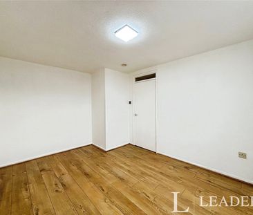 3 bedroom apartment to rent Milwards, Harlow, Essex, CM19 - Photo 6