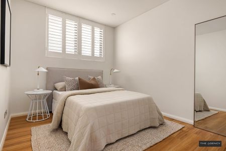 Light-Filled Designer Apartment in the Heart of Neutral Bay - Photo 2