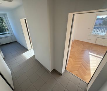 Modern sanierte 3-Zimmer-Wohnung (ca. 68 m²) mit Parkplatz & Keller... - Photo 2