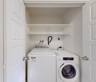 For Lease - 106 Bravo Lane, Newmarket, Ontario - Photo 3