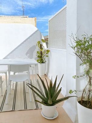 Carrer de Felip de Gauna, Valencia, Valencian Community 46011 - Photo 1