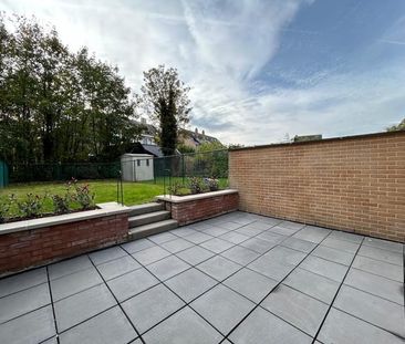 Appartement te huur - Photo 1