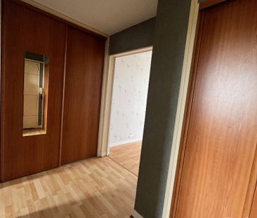 Location Appartement 2 pièces 36m² - Photo 2