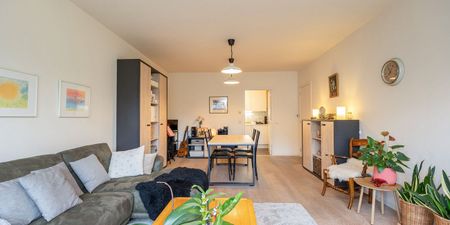 Appartement te huur in Sint-Denijs-Westrem voor € 1.210 met 1 slaapkamer - Photo 2