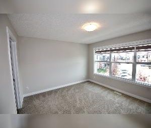 3 Bed 2.5 Bath Family Home Orchards SW Edmonton - Photo 6