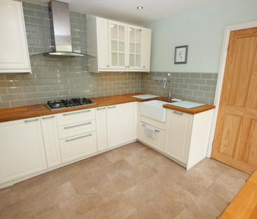 2 bedroom terraced house to rent - Photo 6