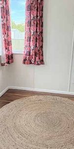 3 Bedroom in Waipawa - Photo 3