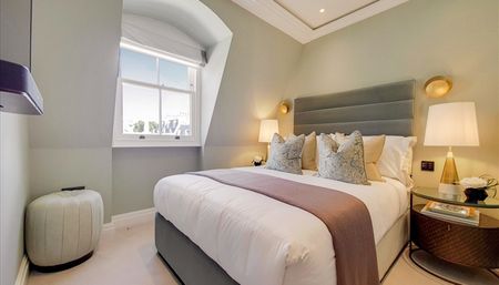 Prince of Wales Terrace, London - Photo 2
