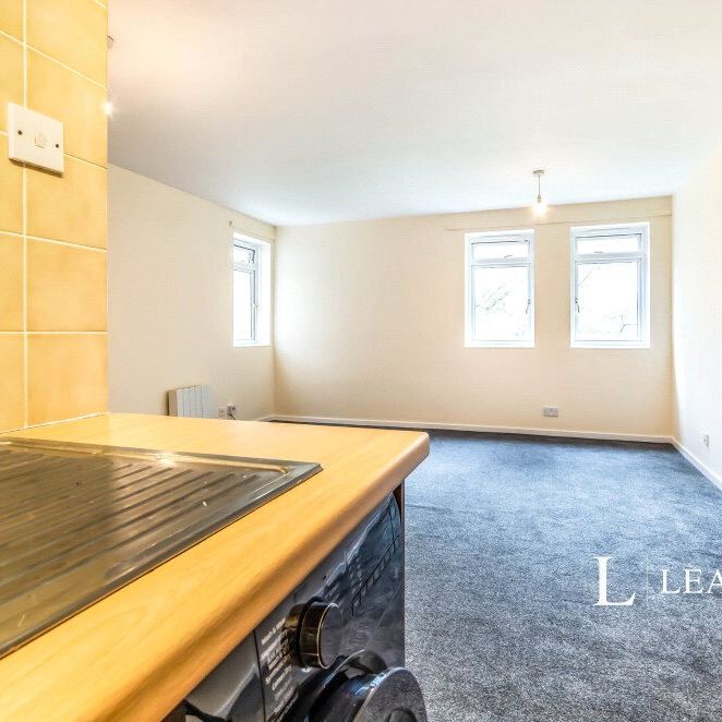 1 bedroom apartment to rent Teston House, Tonbridge Road, Maidstone, ME18 - Photo 1