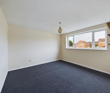 2 bedroom maisonette to rent - Photo 5