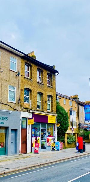 1 bedroom flat to rent - Photo 1