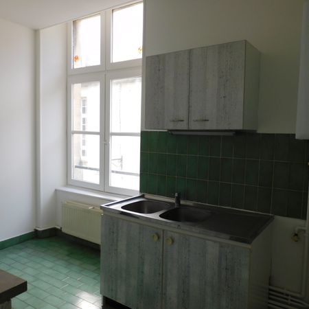 Location Appartement 2 pièces 51m² BAYEUX 14400 - Photo 4