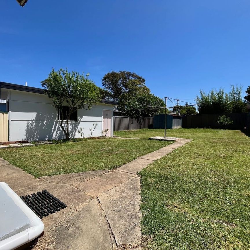 Beautiful Family Home! - Photo 1