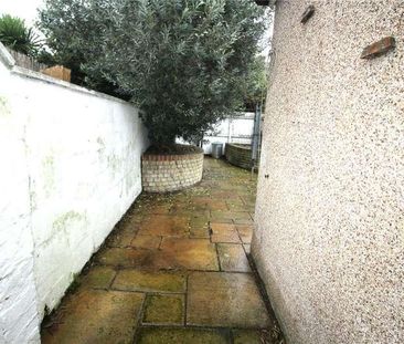 Alfred Road, Gravesend, Kent, DA11 - Photo 5