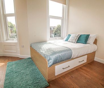 Apt 12, 47-49 East Parade - Photo 3