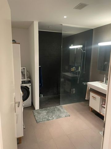 2.5 Zimmer, 74 m², 2. Stock - Photo 4