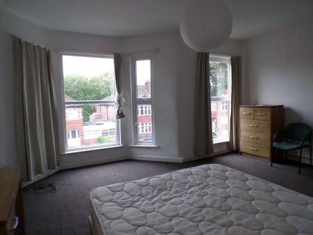 6 bedroom house to rent - Photo 2